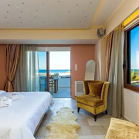 Cavo Seaside Szálloda *